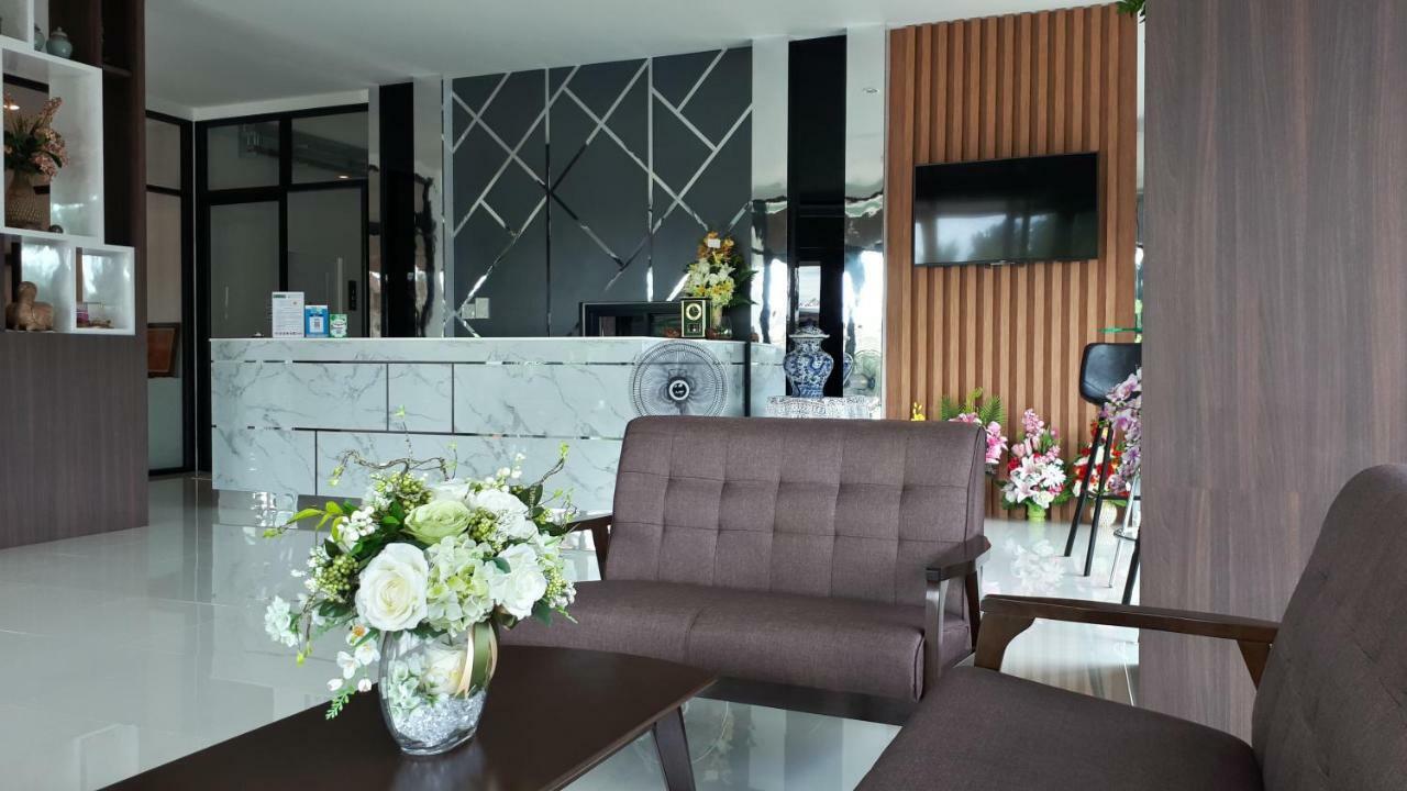 Aparthotel Baan Lita Phimai Zewnętrze zdjęcie